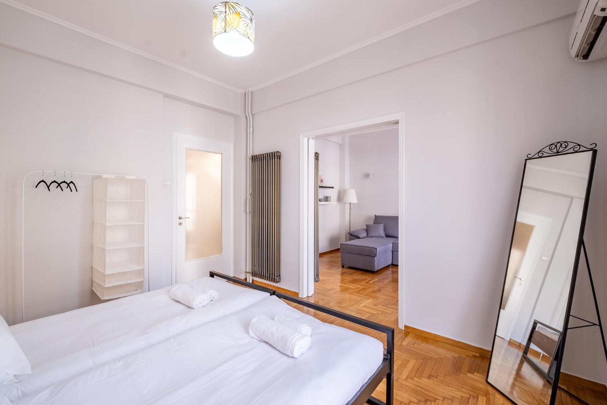 Lovely And Modern 3Bd Apartment Close To Ampelokipoi Metro Athene Buitenkant foto